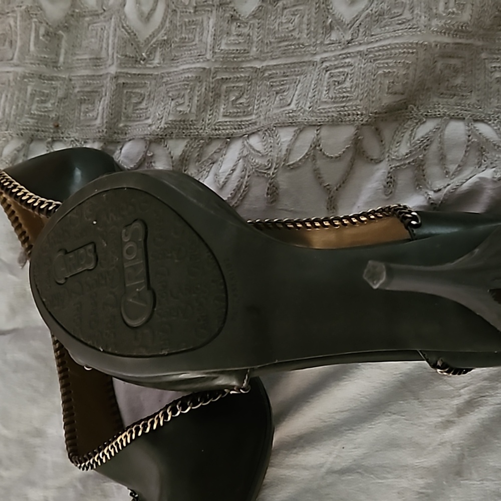 Shoes - Picture 3 of 3
